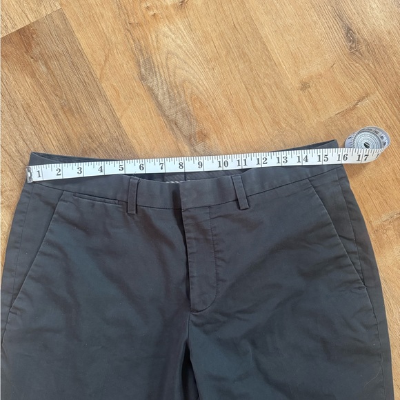 Express - Photographer Fitted Suit - Picture 7 of 10